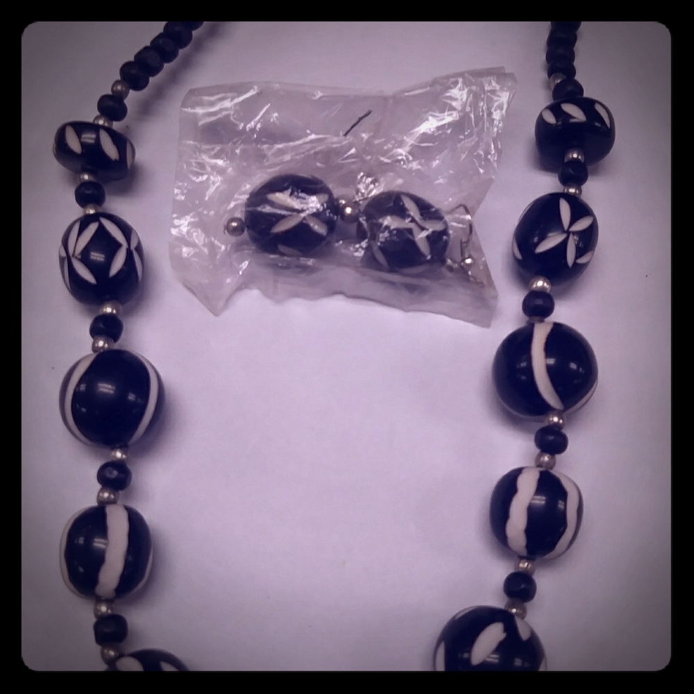 African beads necklace set